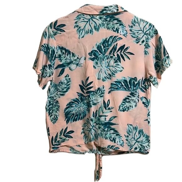 JAPNA, 100% Rayon, Collared, Button Down, Tie Up Hem Top, Multi Colors, Size M - Picture 2 of 3